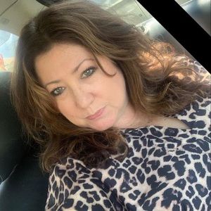 Meet your Posher, Connie